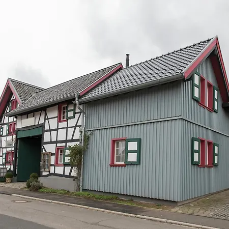 Apartamento Modernes Apartment Mit Parkplatz In Der Eifel Schleiden