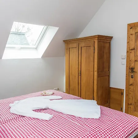 Modernes Apartment Mit Parkplatz In Der Eifel Apartmán Schleiden